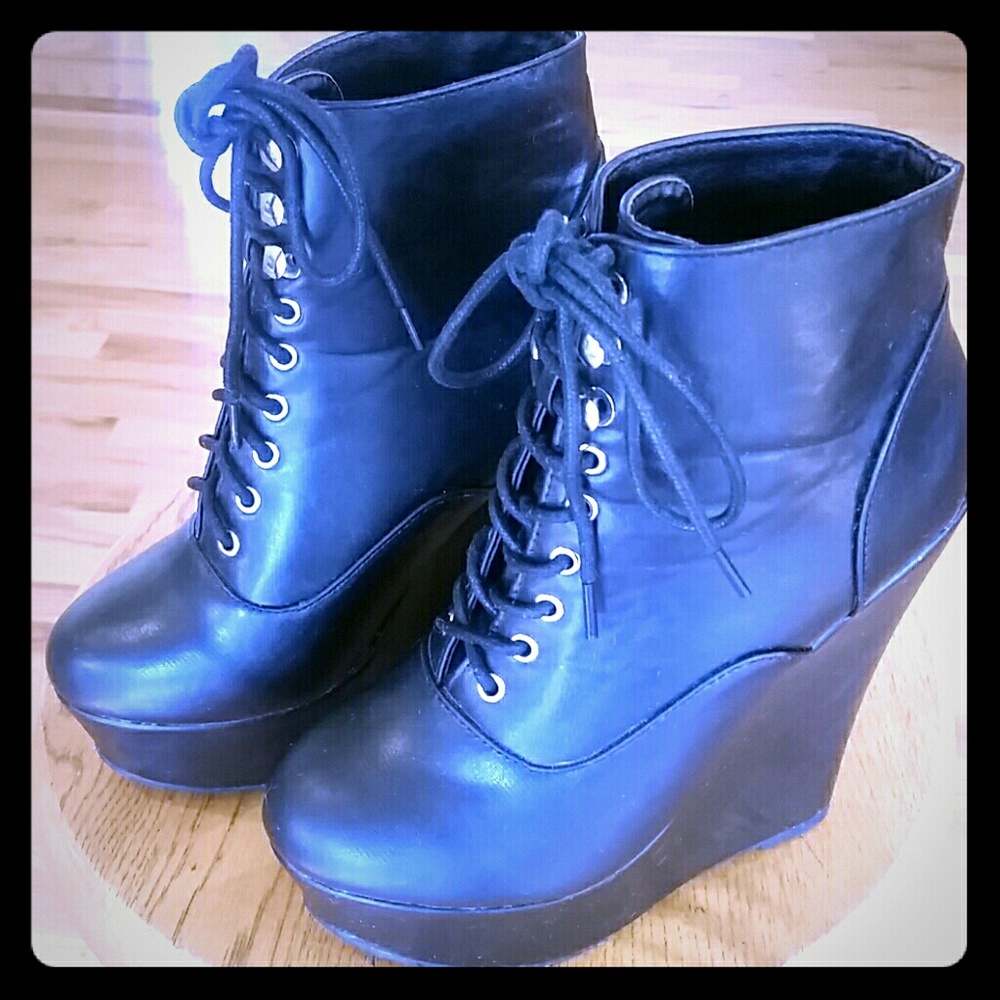 Charlotte Russe boots